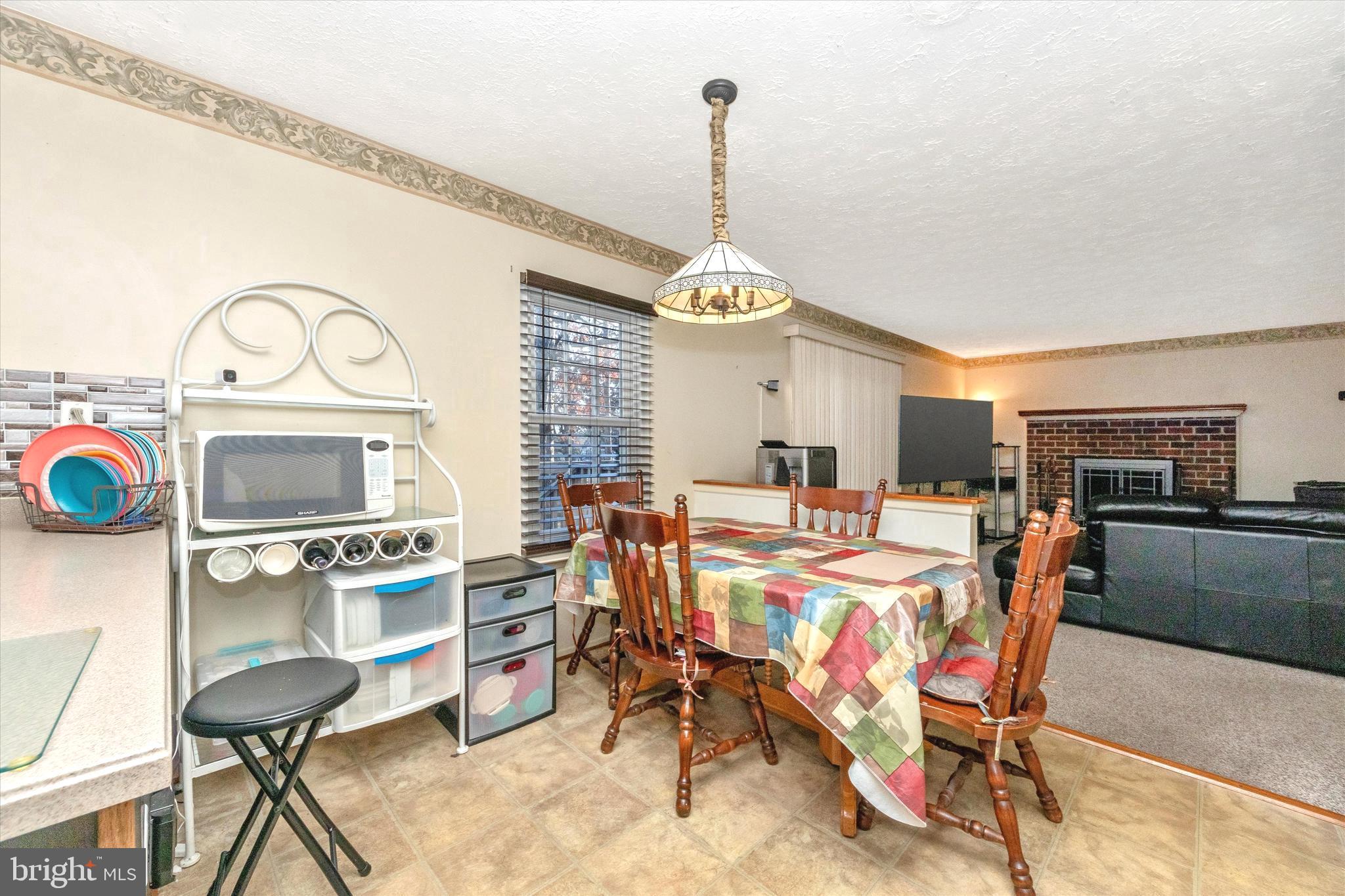 WESTLAKE VILLAGE - Residential