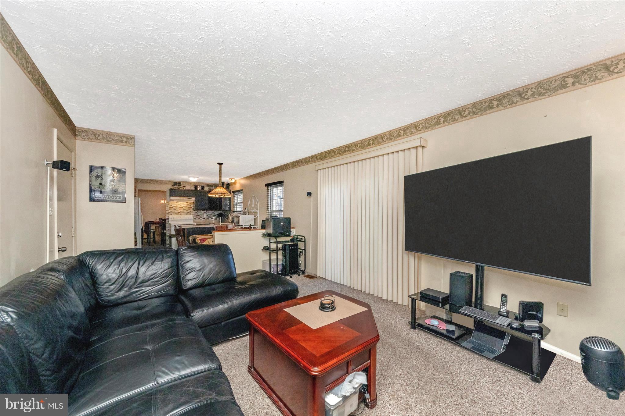 WESTLAKE VILLAGE - Residential