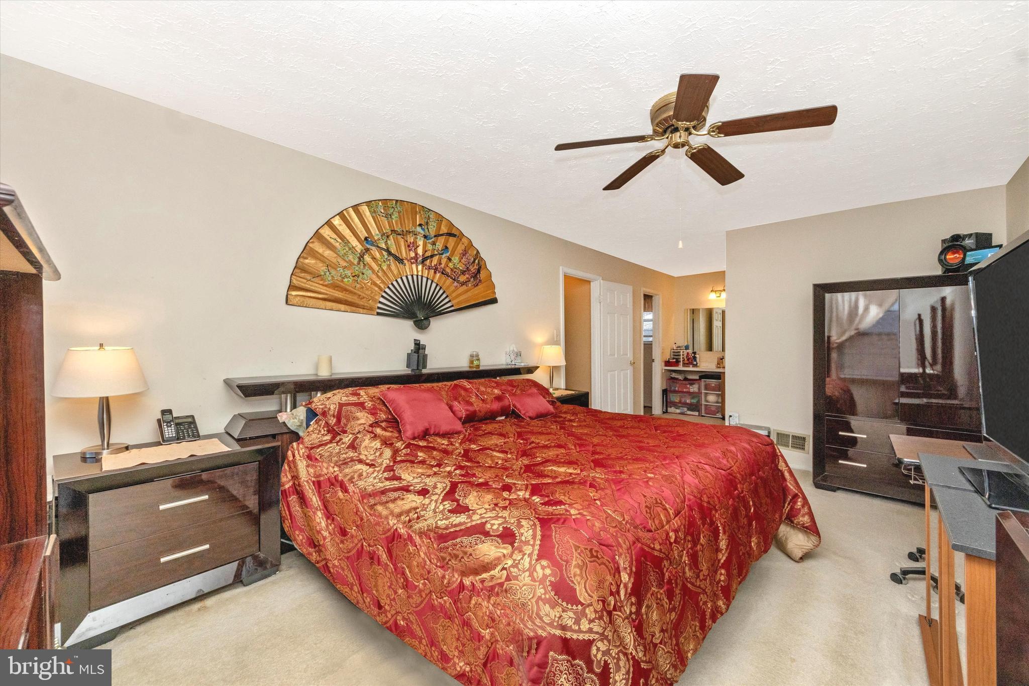 WESTLAKE VILLAGE - Residential