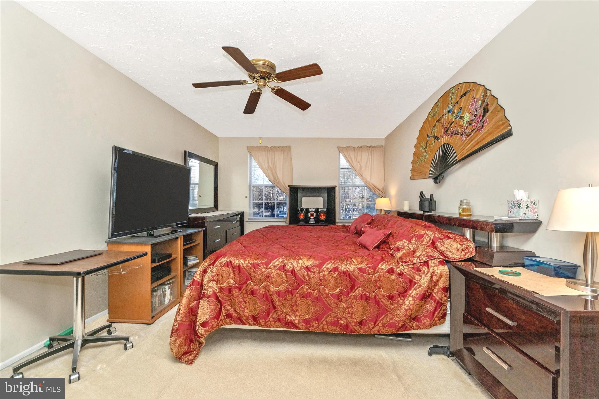 WESTLAKE VILLAGE - Residential