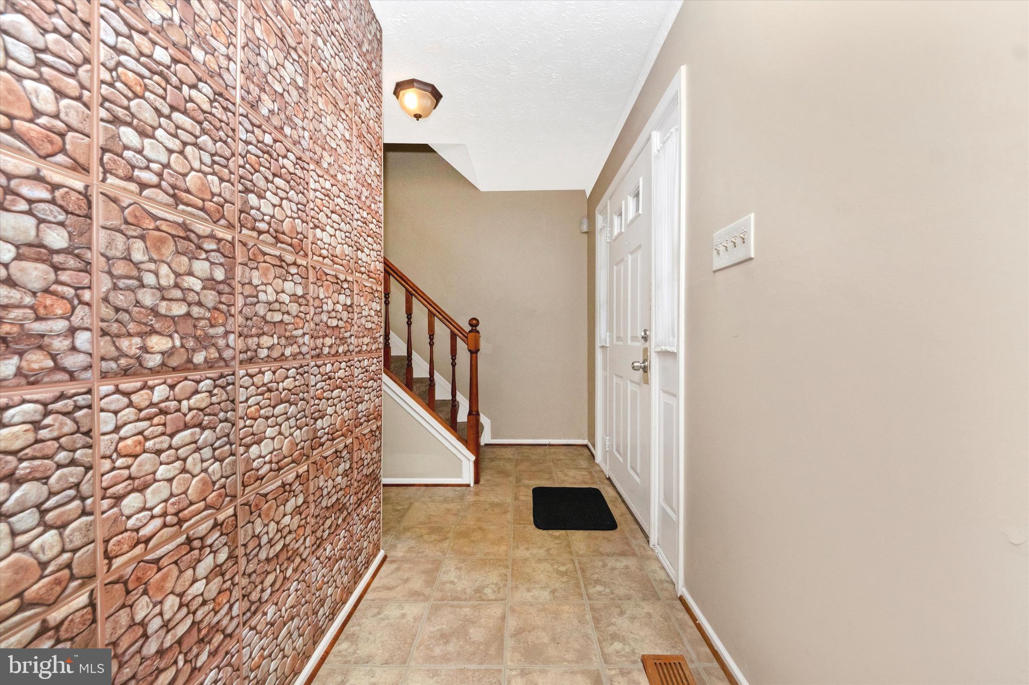 WESTLAKE VILLAGE - Residential