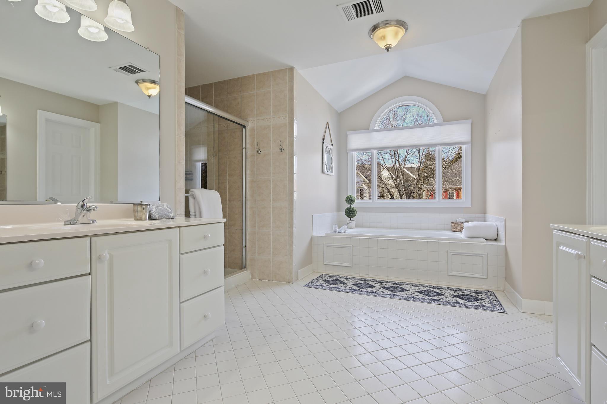 OAK GROVE - Residential