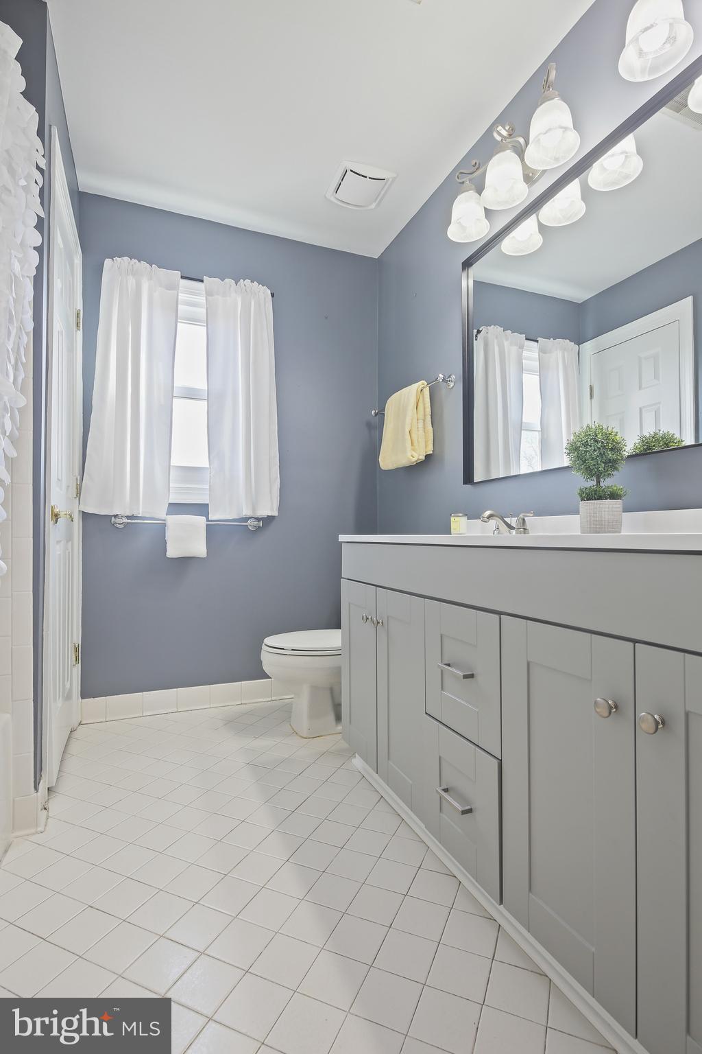 OAK GROVE - Residential