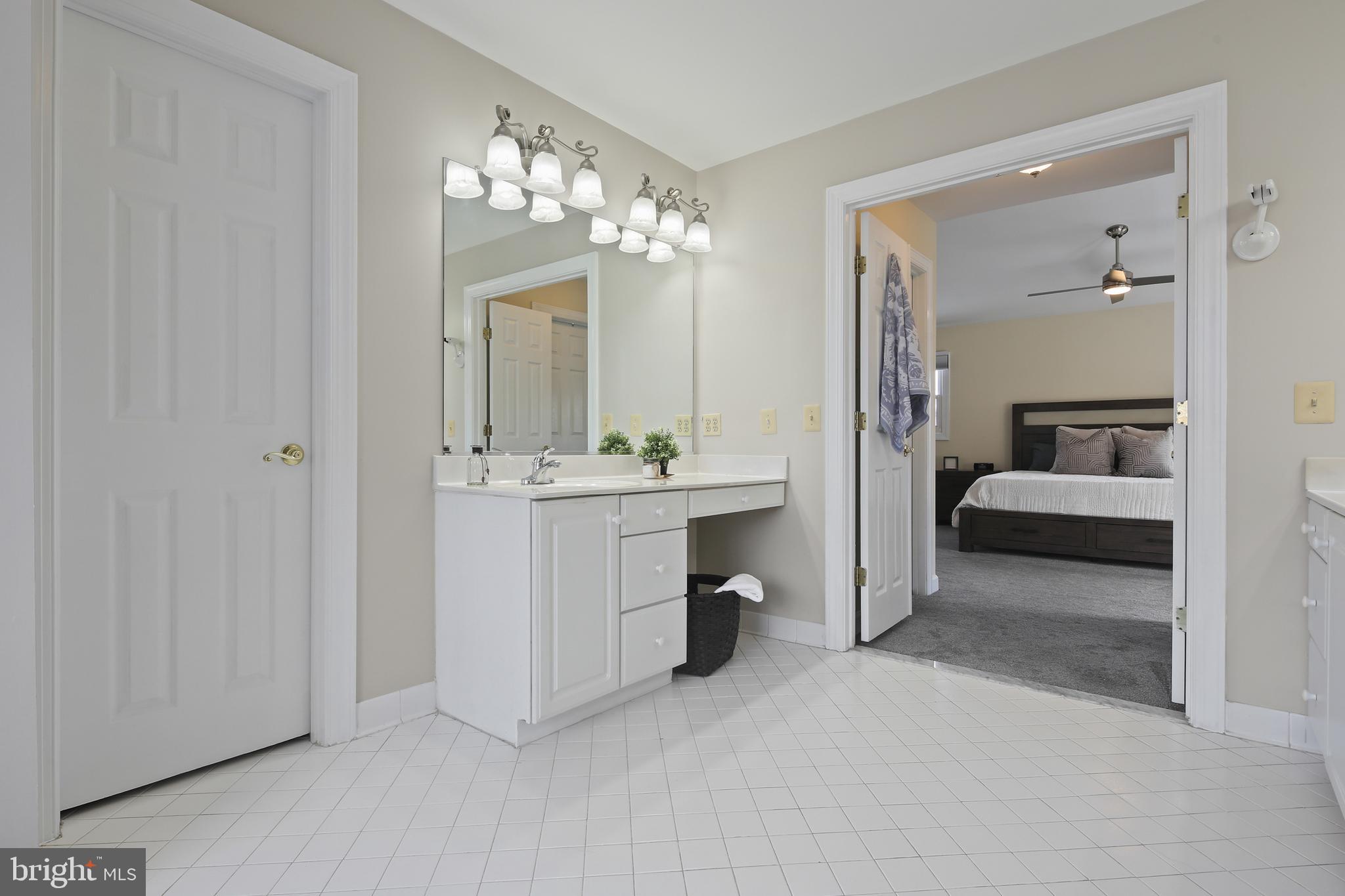 OAK GROVE - Residential