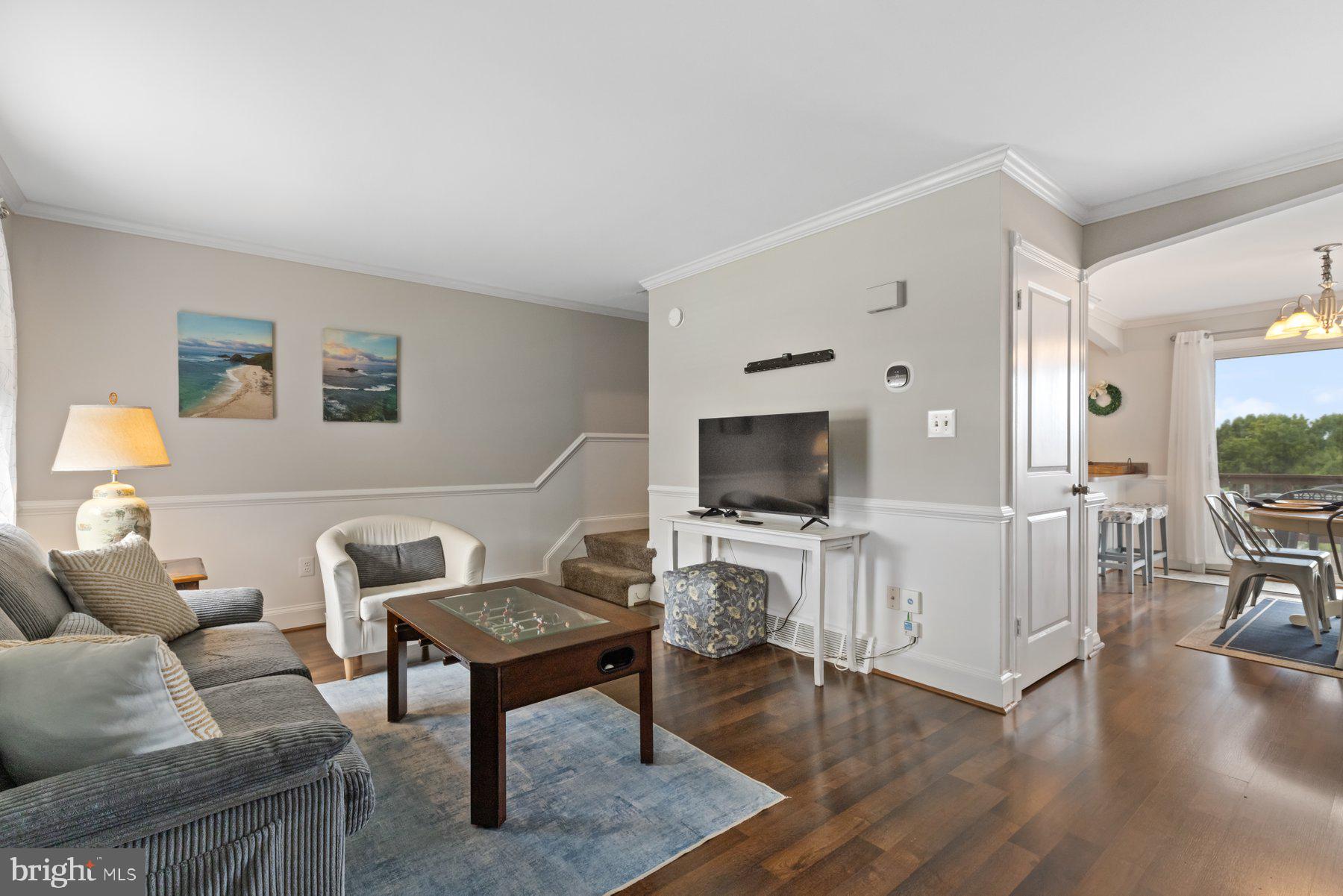 228 ALYMER COURT