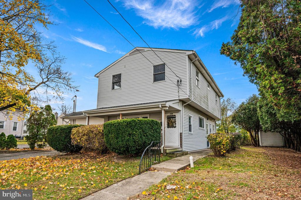 Photo of 136 Lincoln Avenue, LANGHORNE, PA 19047 (MLS # PABU2106570)