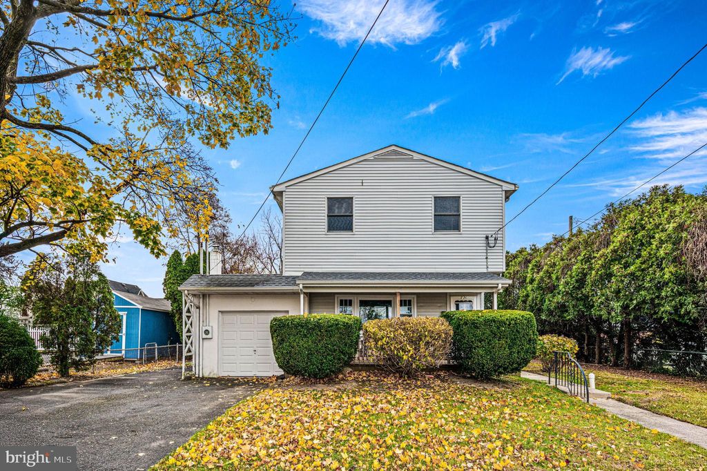 Photo of 136 Lincoln Avenue, LANGHORNE, PA 19047 (MLS # PABU2106570)