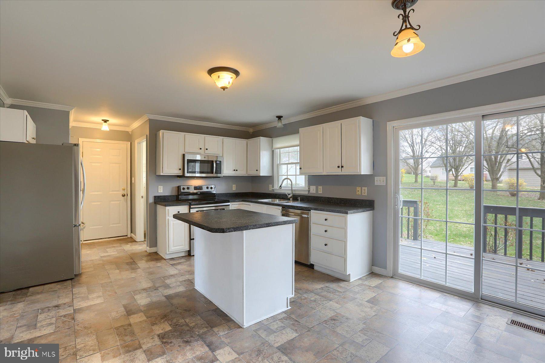 BROOKRIDGE - Residential