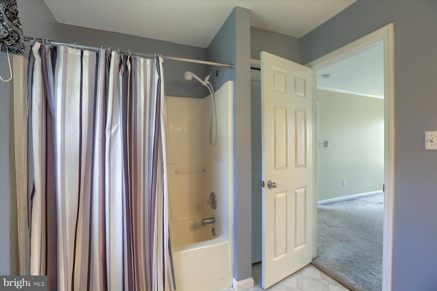 BROOKRIDGE - Residential