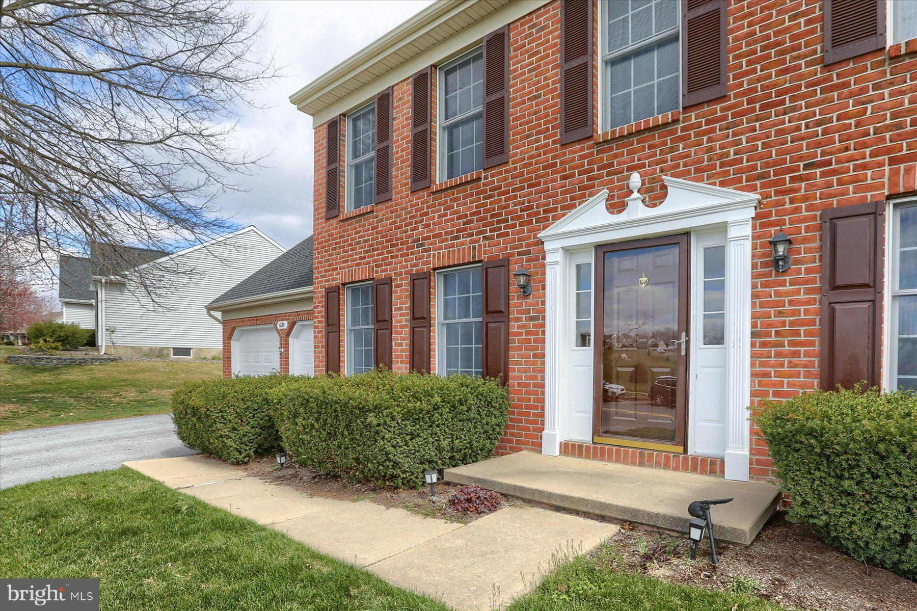 BROOKRIDGE - Residential