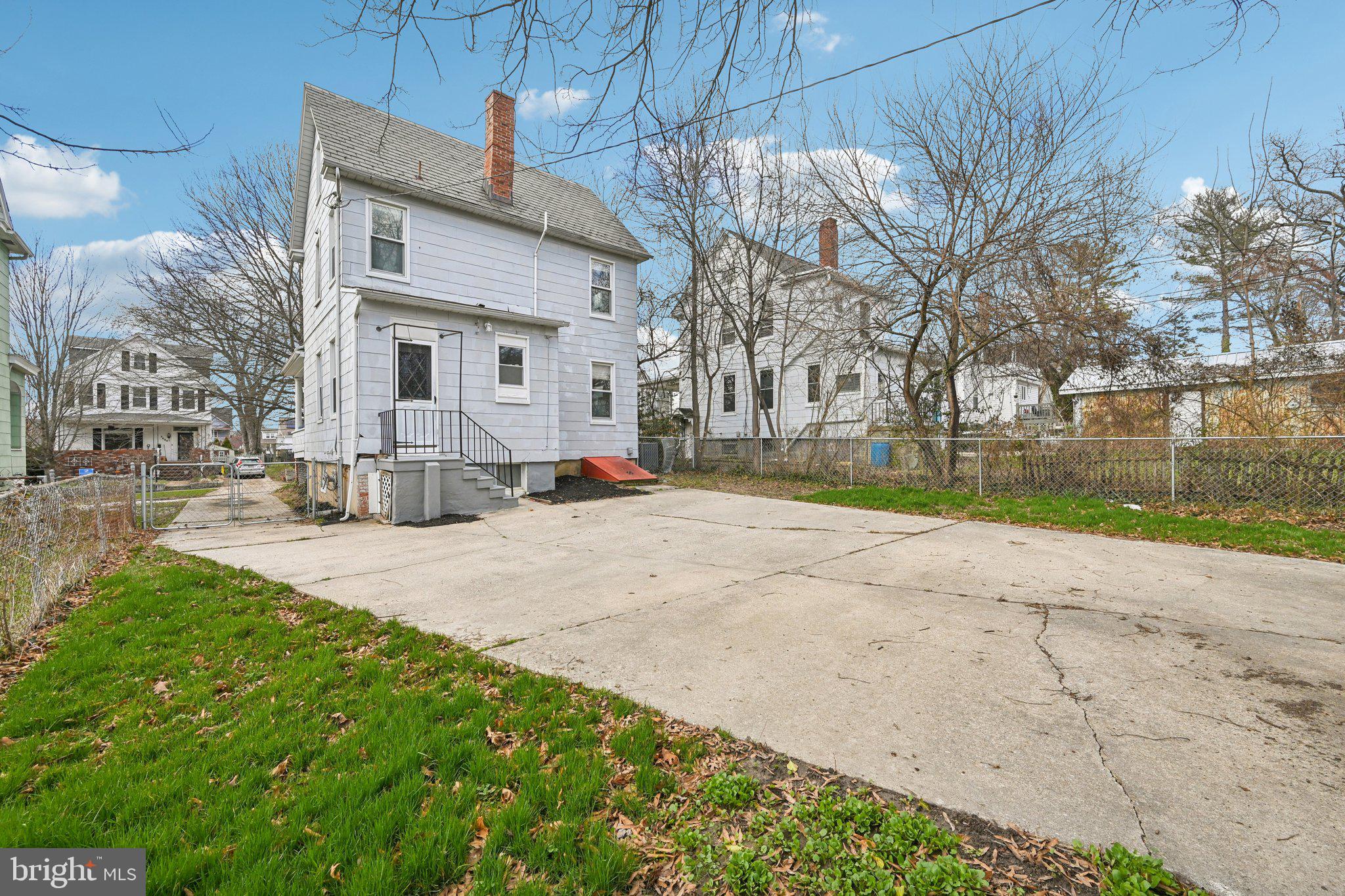 HAMILTON HEIGHTS - Residential