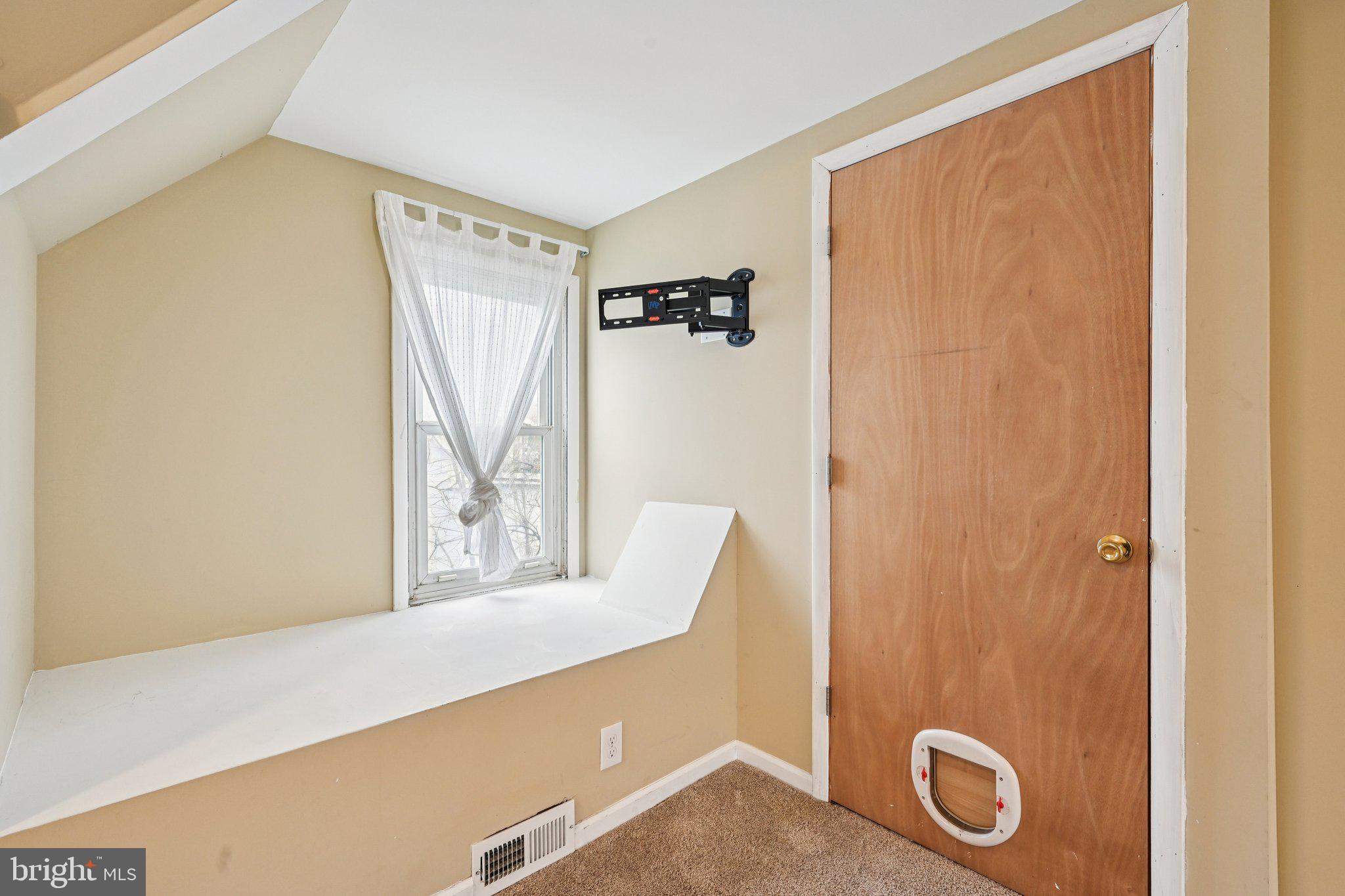 HAMILTON HEIGHTS - Residential