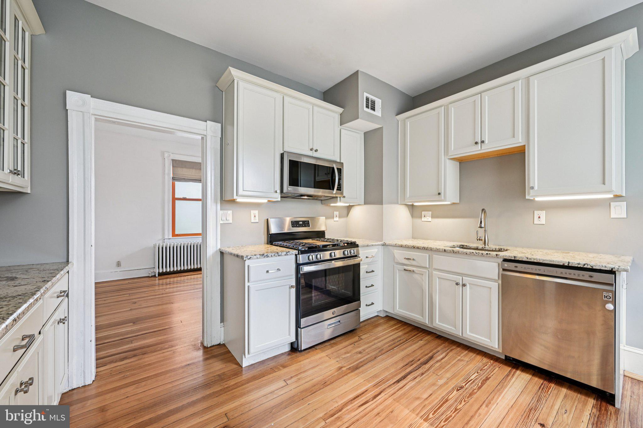 HAMILTON HEIGHTS - Residential