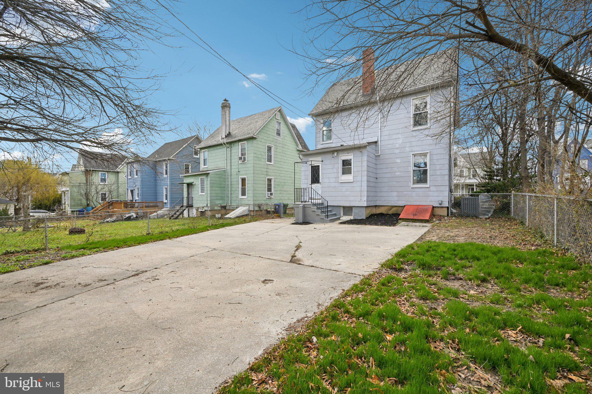 HAMILTON HEIGHTS - Residential