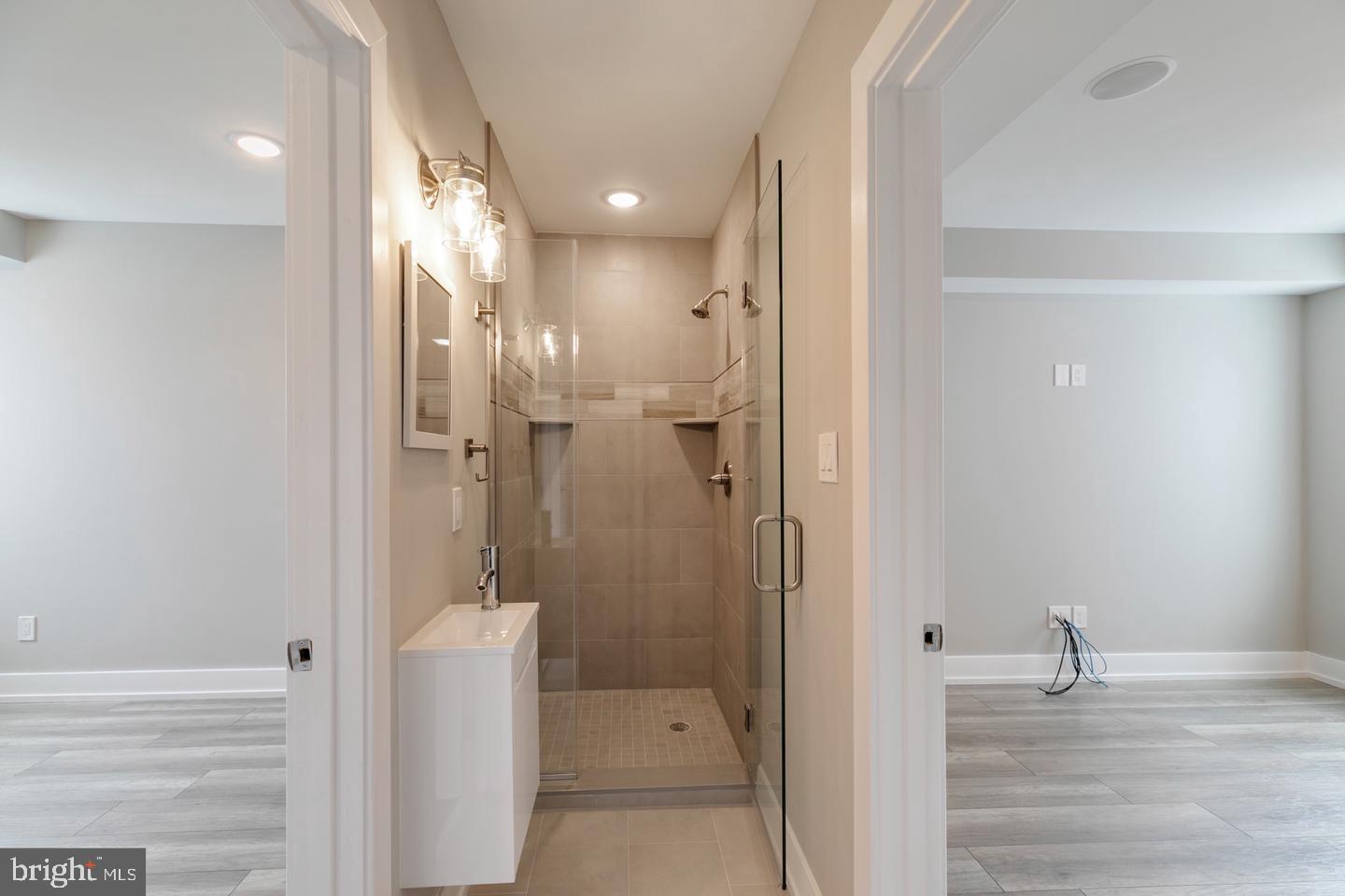 419 W CUMBERLAND STREET 1