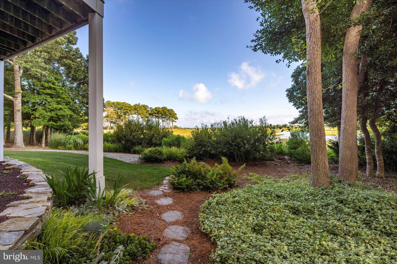 OCEAN REEF - Residential