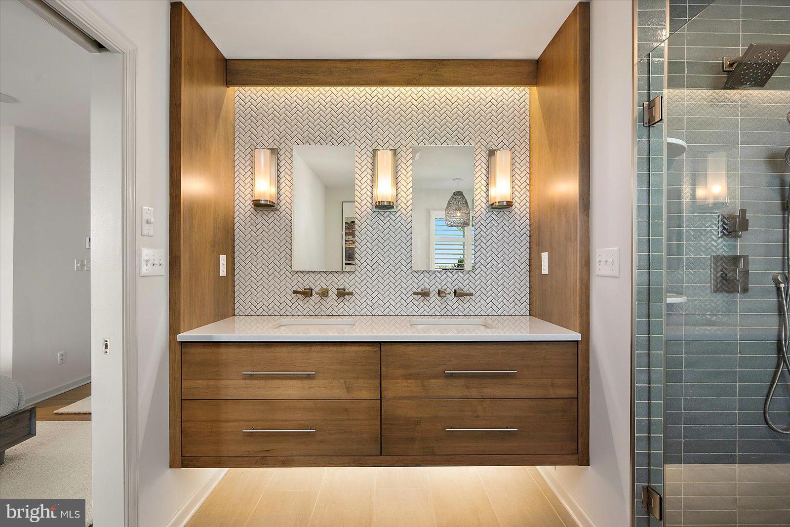 OCEAN REEF - Residential