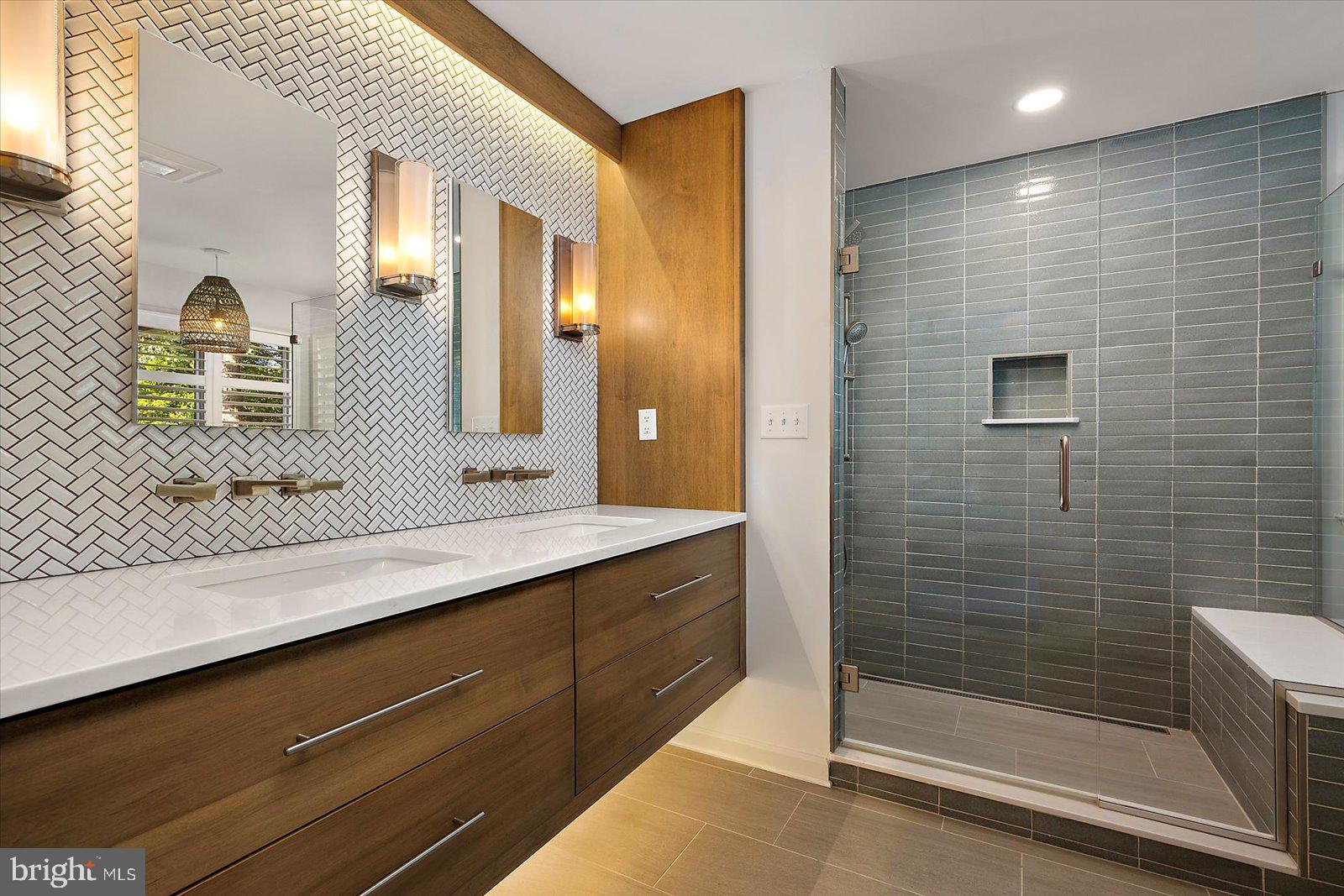 OCEAN REEF - Residential