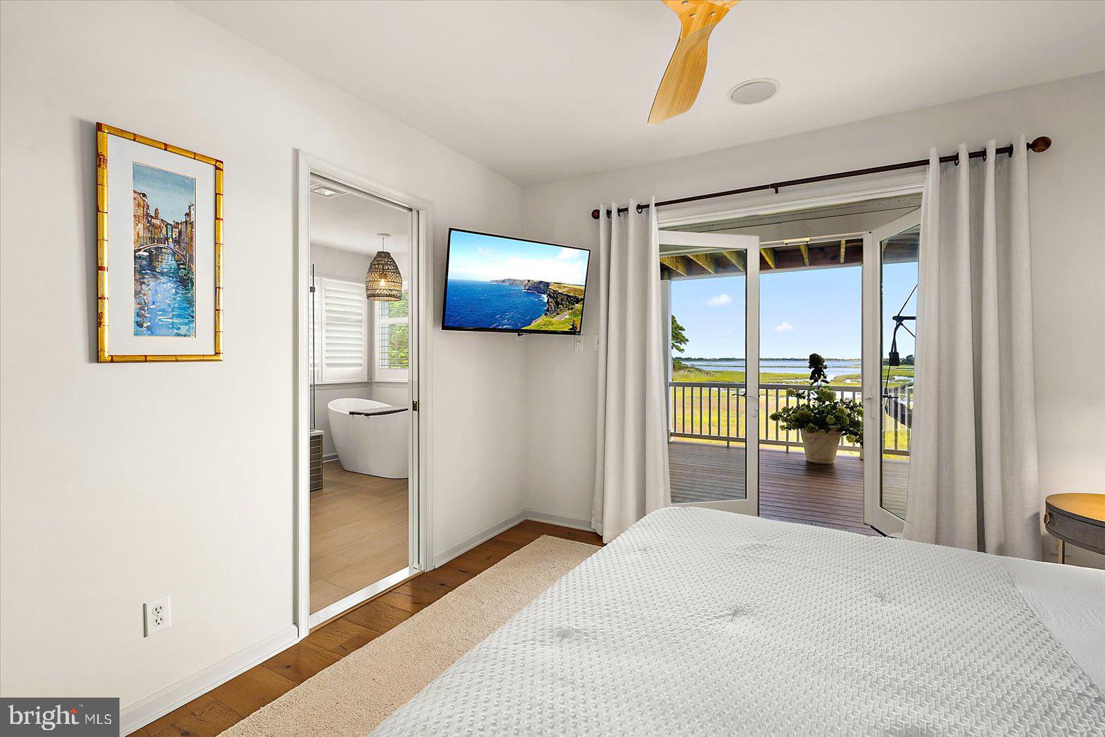 OCEAN REEF - Residential