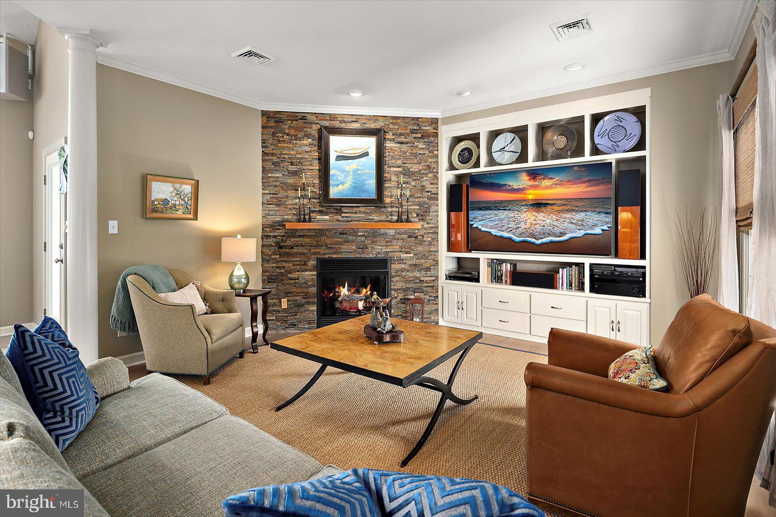 OCEAN REEF - Residential