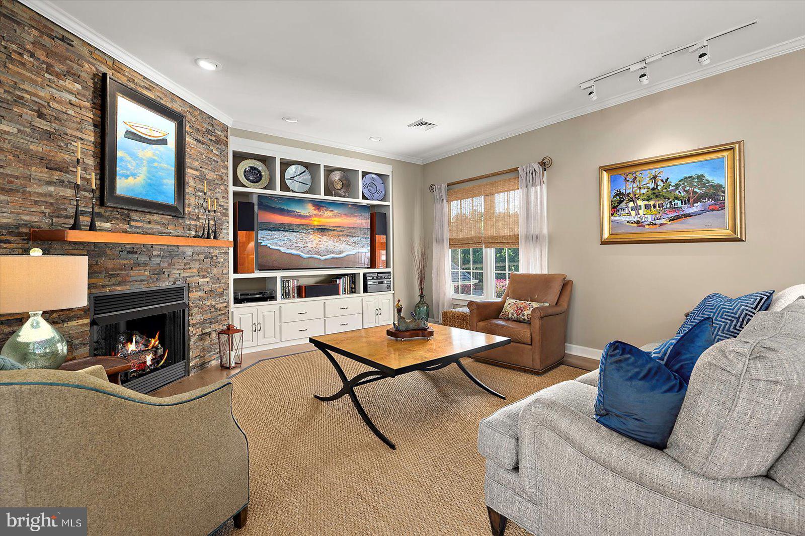 OCEAN REEF - Residential