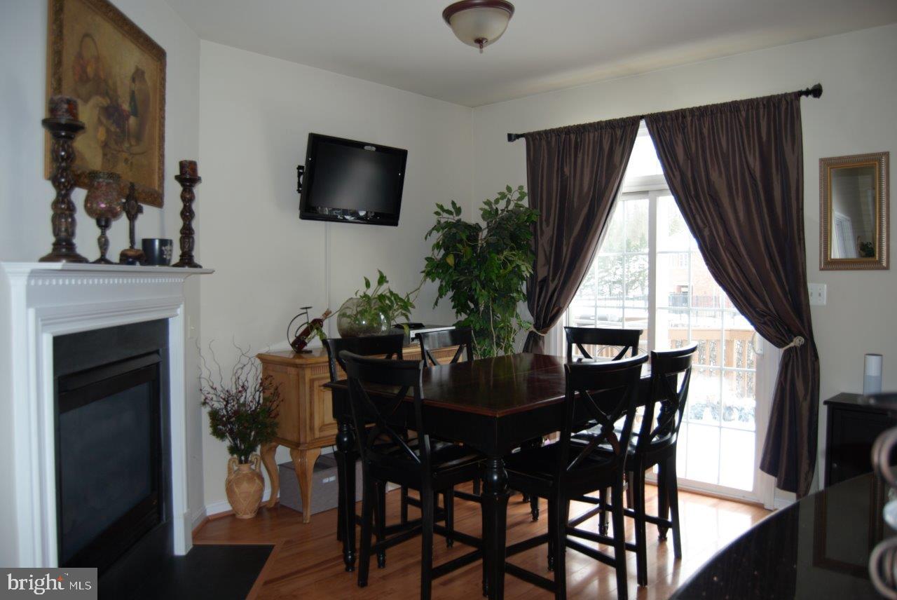 MANASSAS PARK STATION - Residential