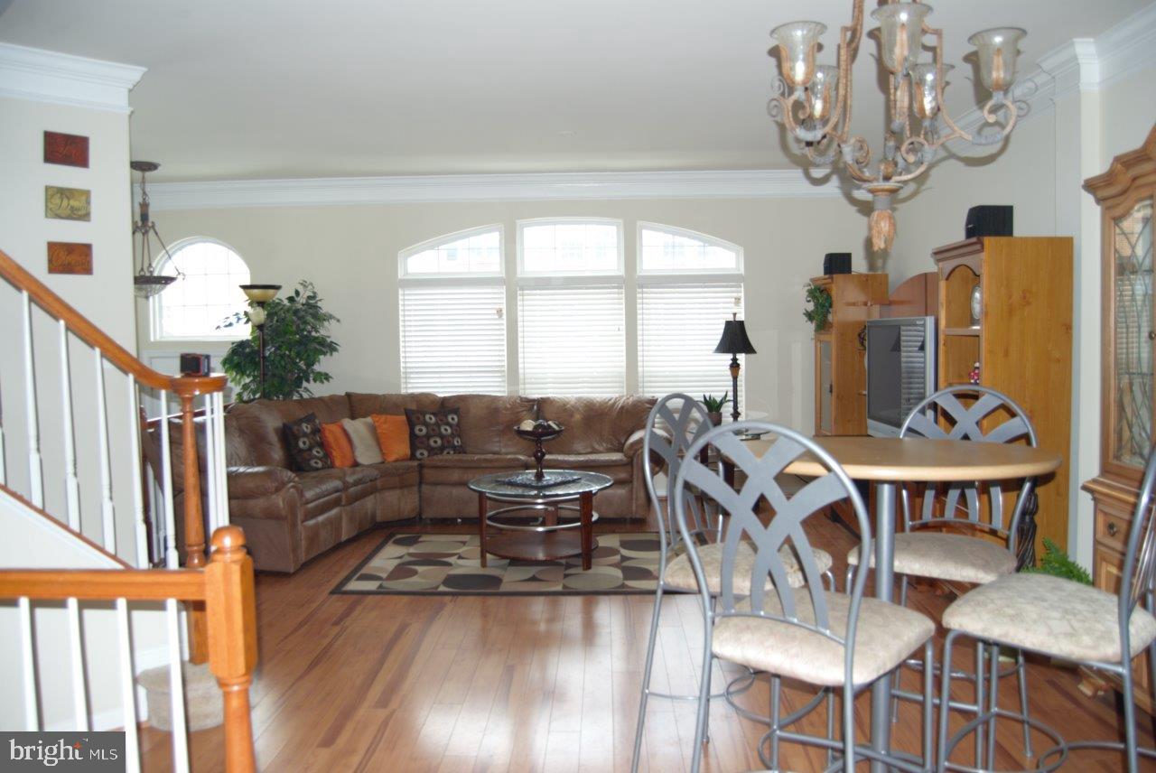 MANASSAS PARK STATION - Residential