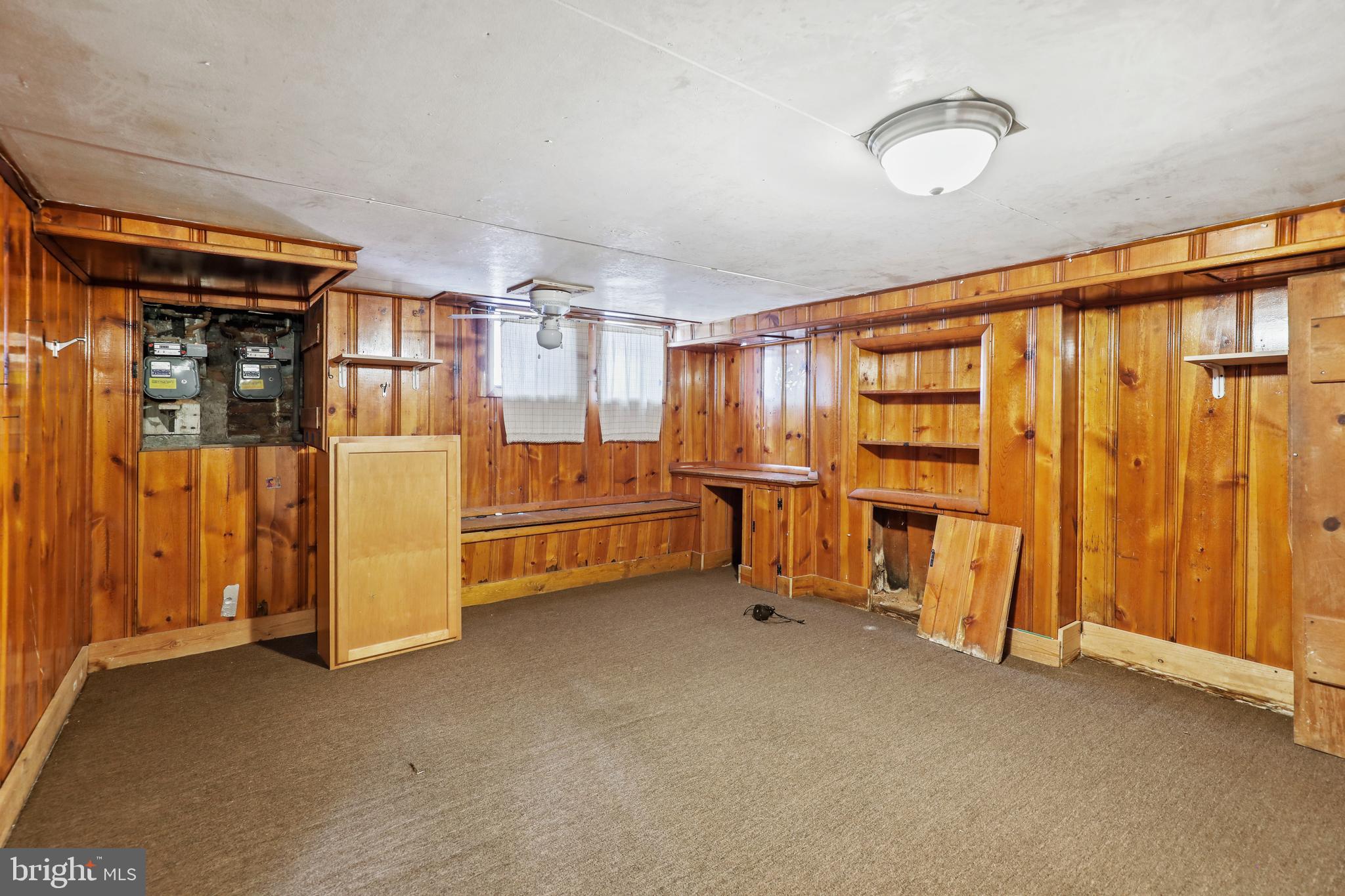 HIGHLANDTOWN - Residential Income