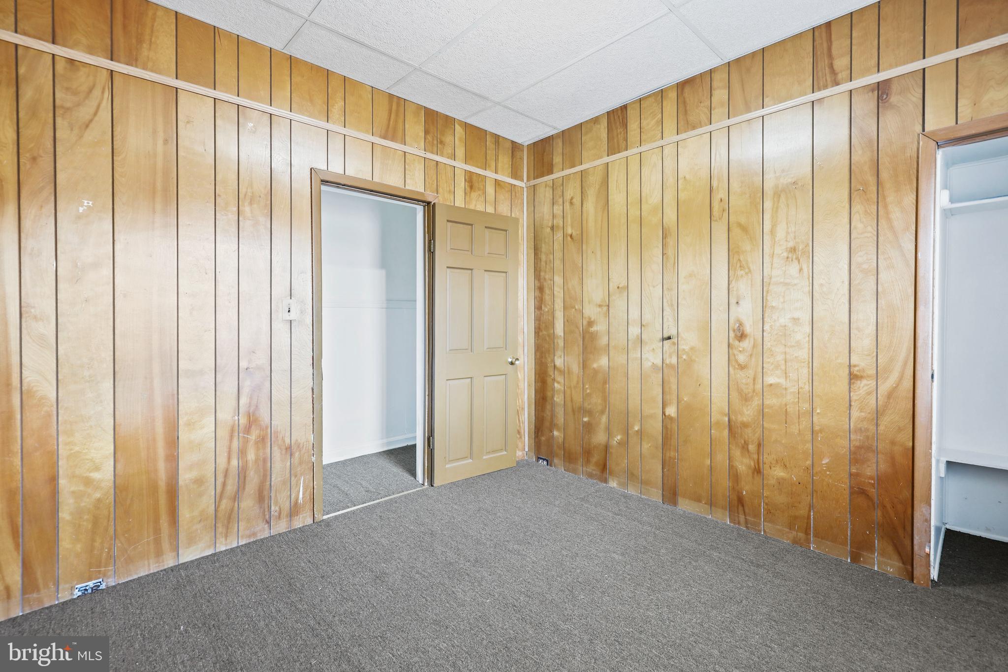 HIGHLANDTOWN - Residential Income