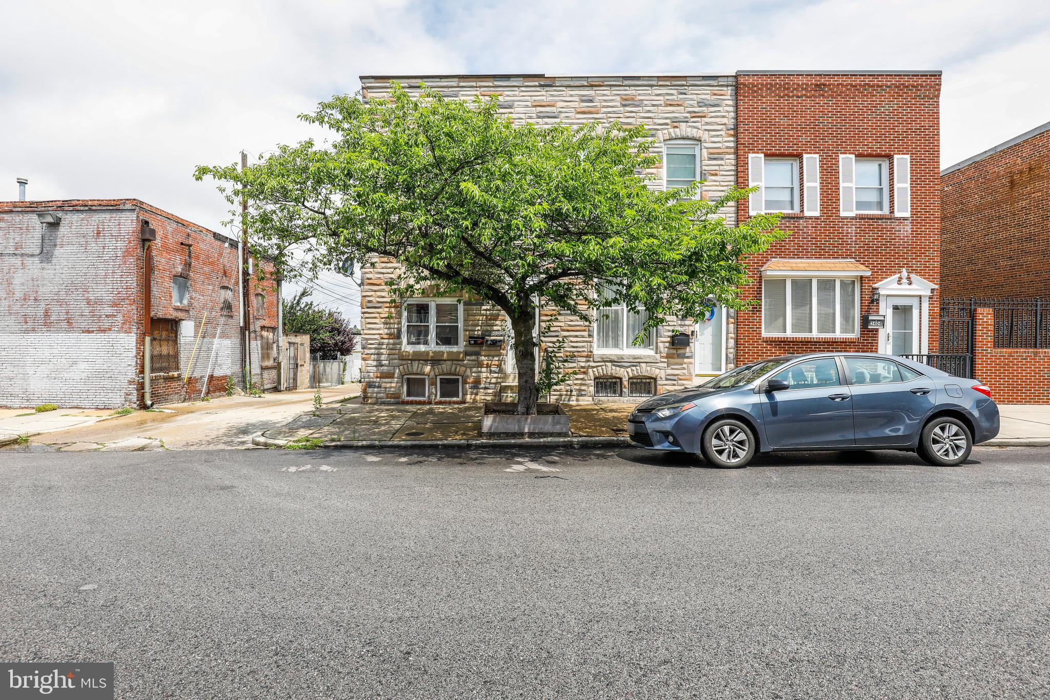 HIGHLANDTOWN - Residential Income