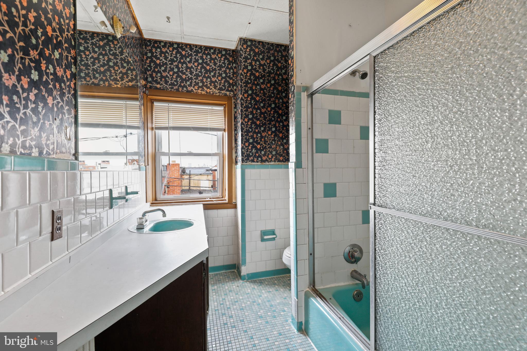 HIGHLANDTOWN - Residential Income