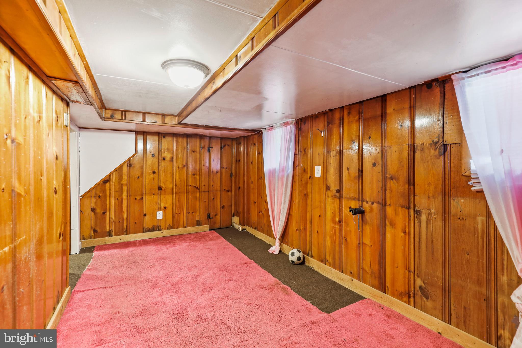 HIGHLANDTOWN - Residential Income