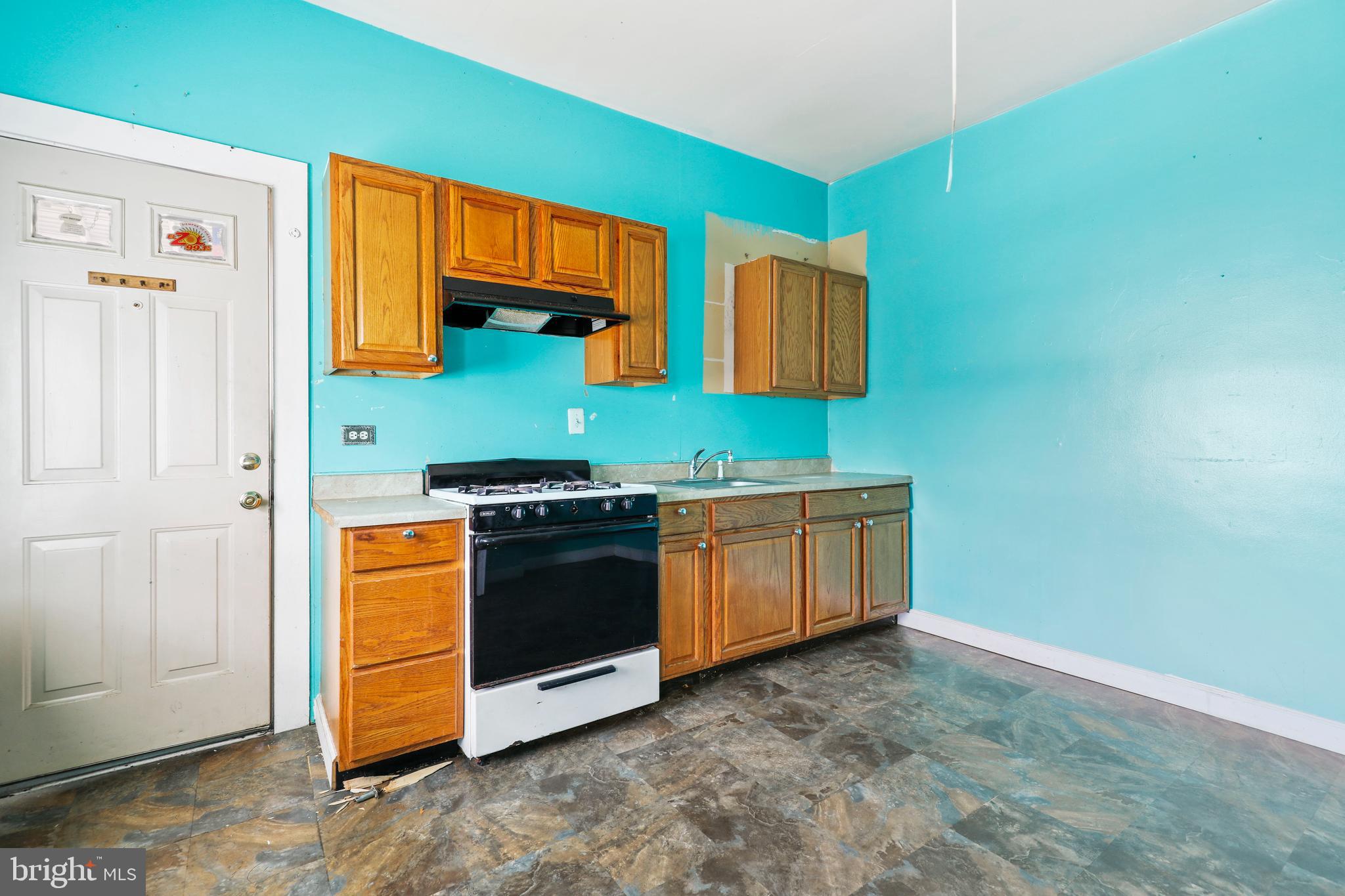 HIGHLANDTOWN - Residential Income