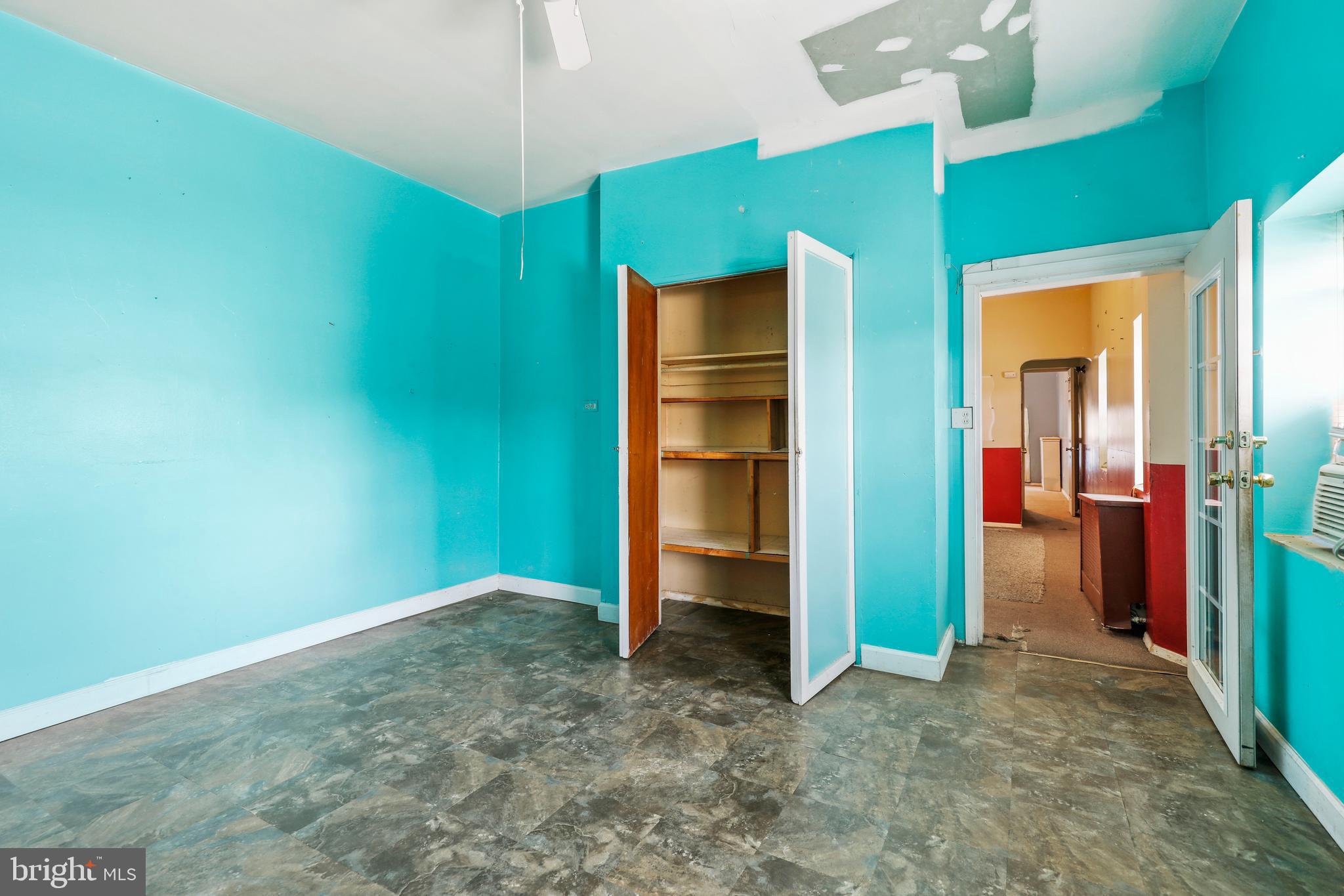 HIGHLANDTOWN - Residential Income