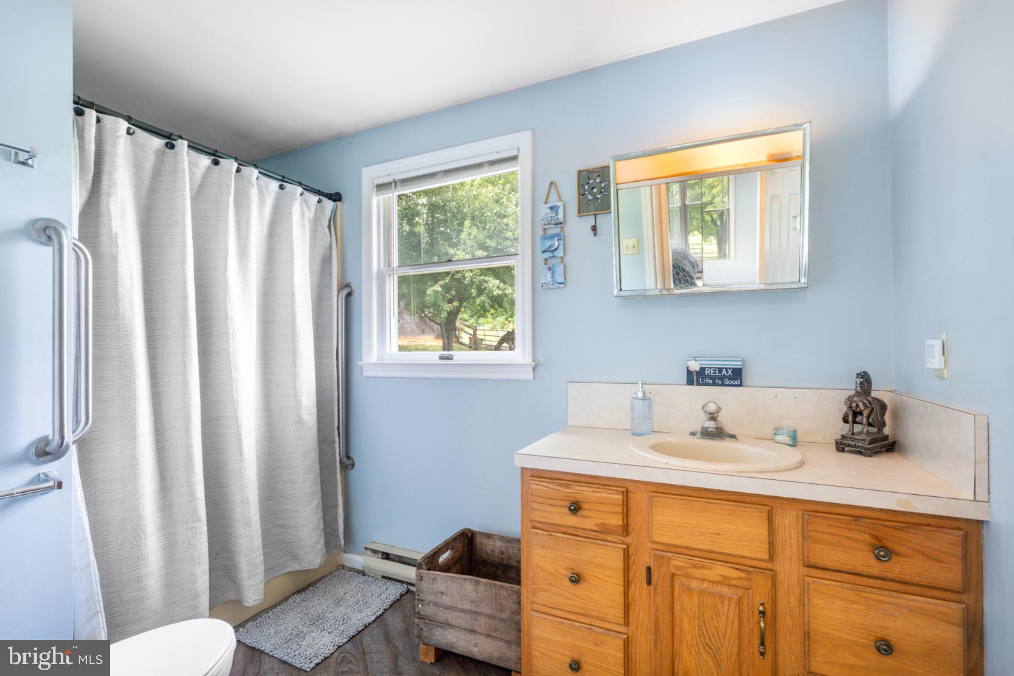 LEISURE ACRES - Residential