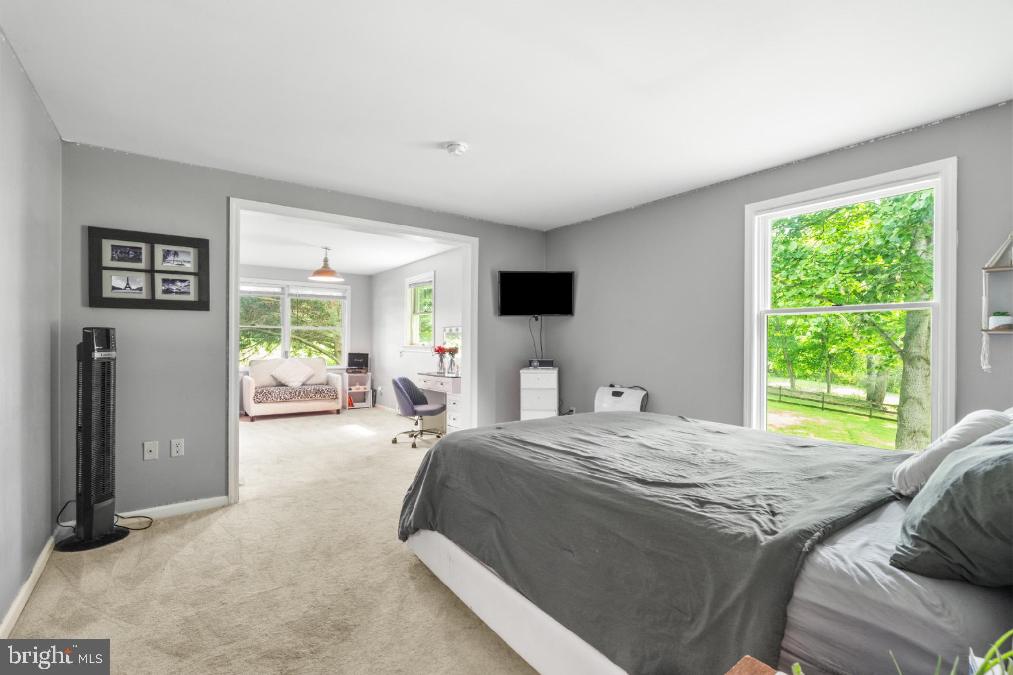 LEISURE ACRES - Residential