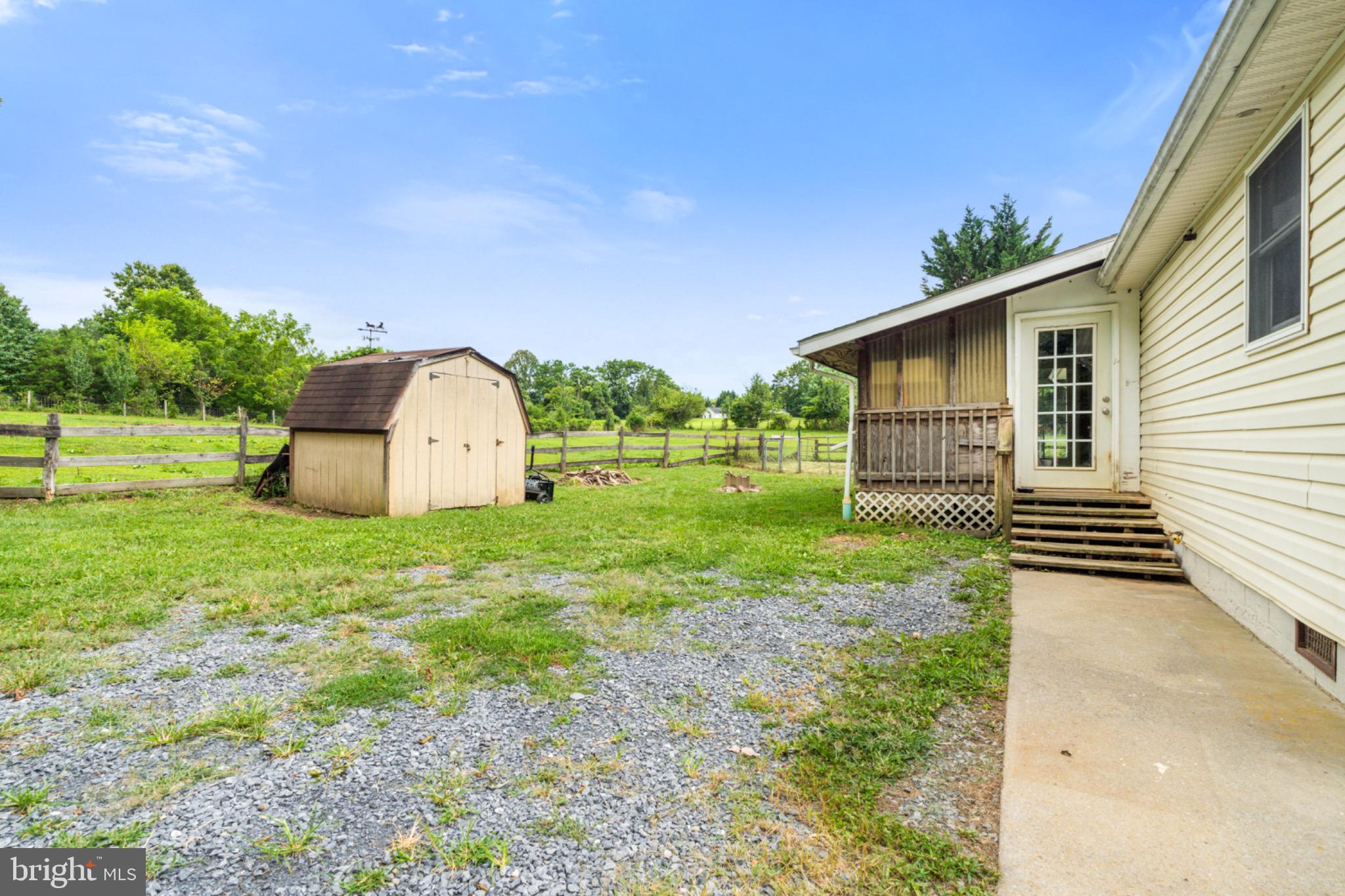 LEISURE ACRES - Residential