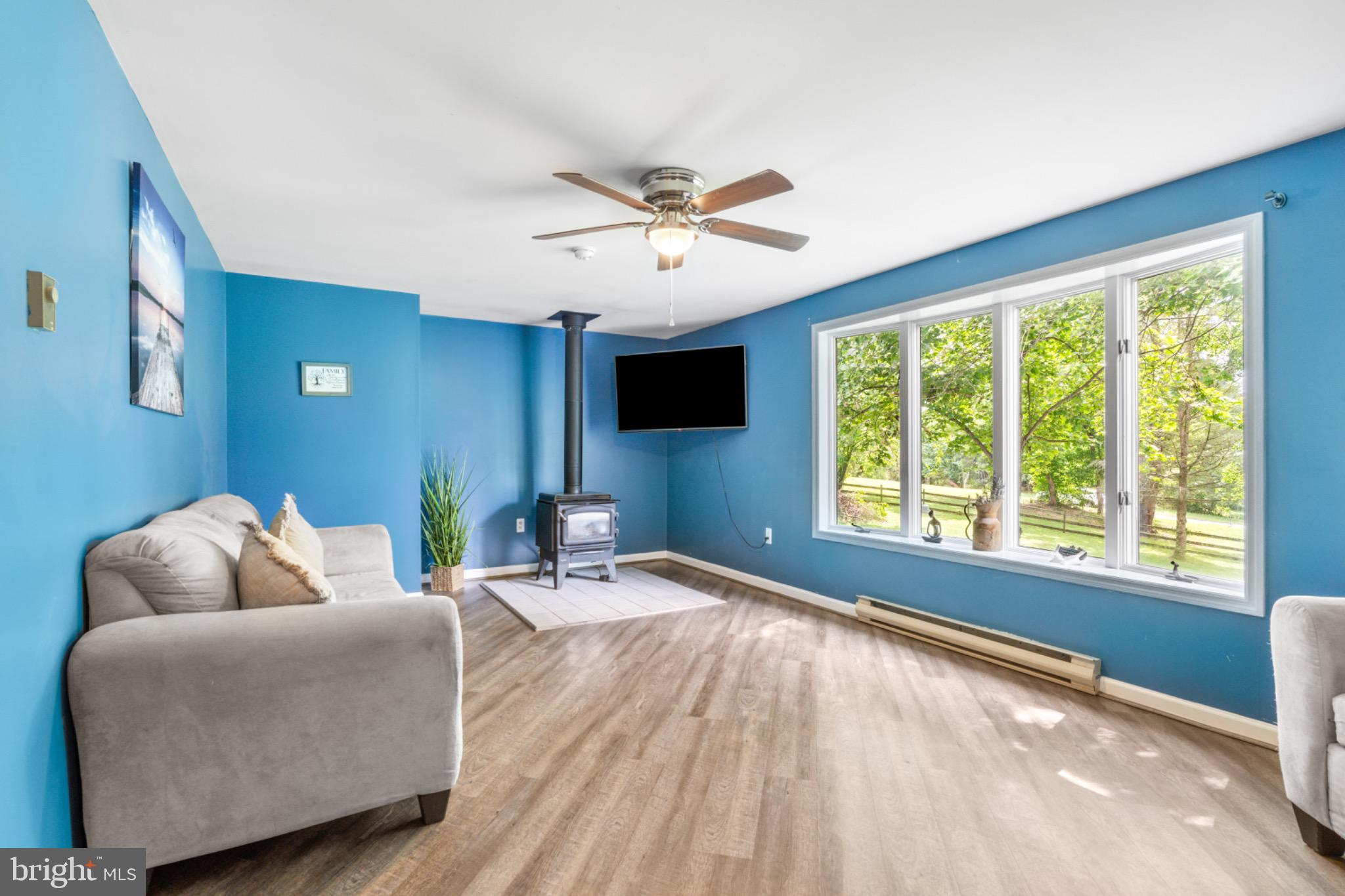 LEISURE ACRES - Residential