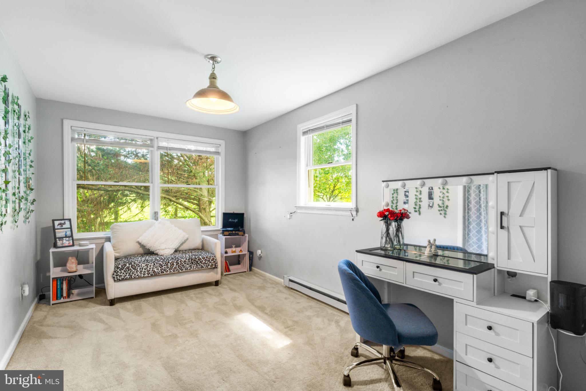 LEISURE ACRES - Residential