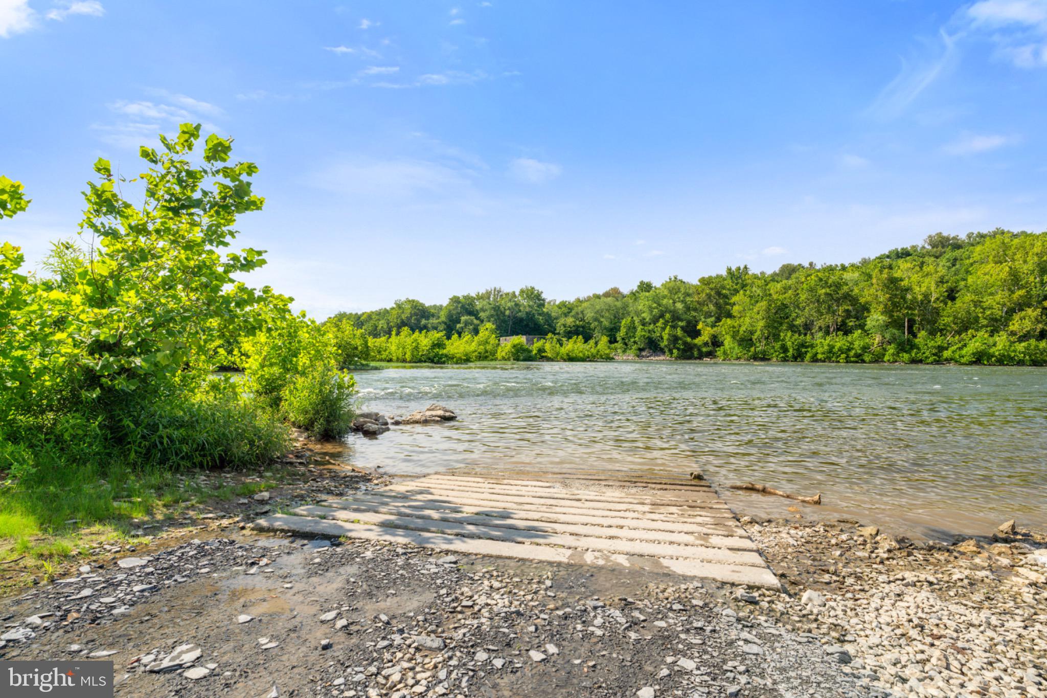 LEISURE ACRES - Residential