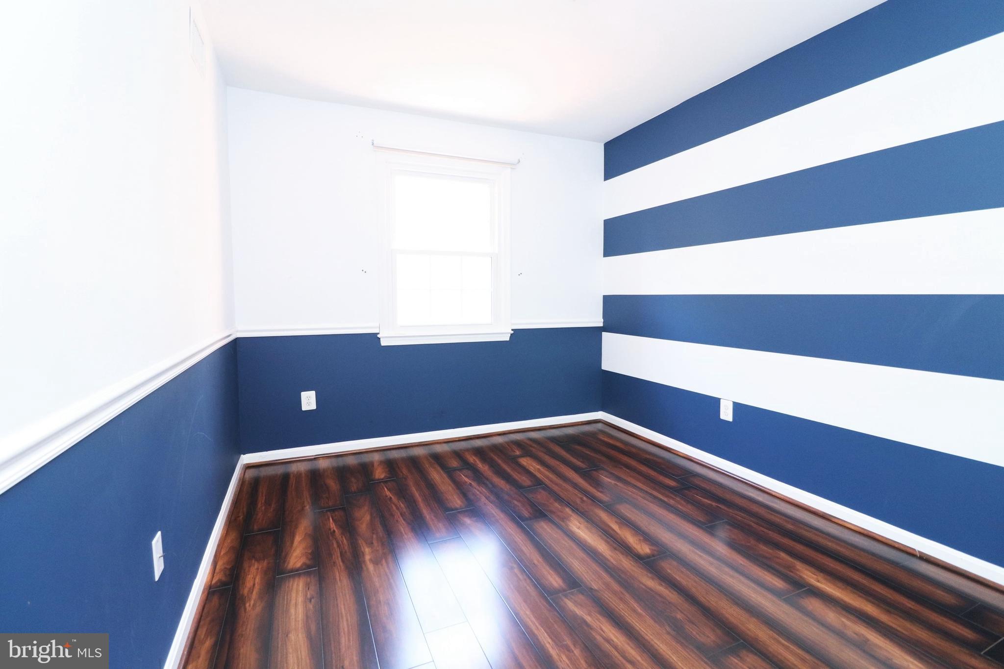 PINECREST HEIGHTS - Residential