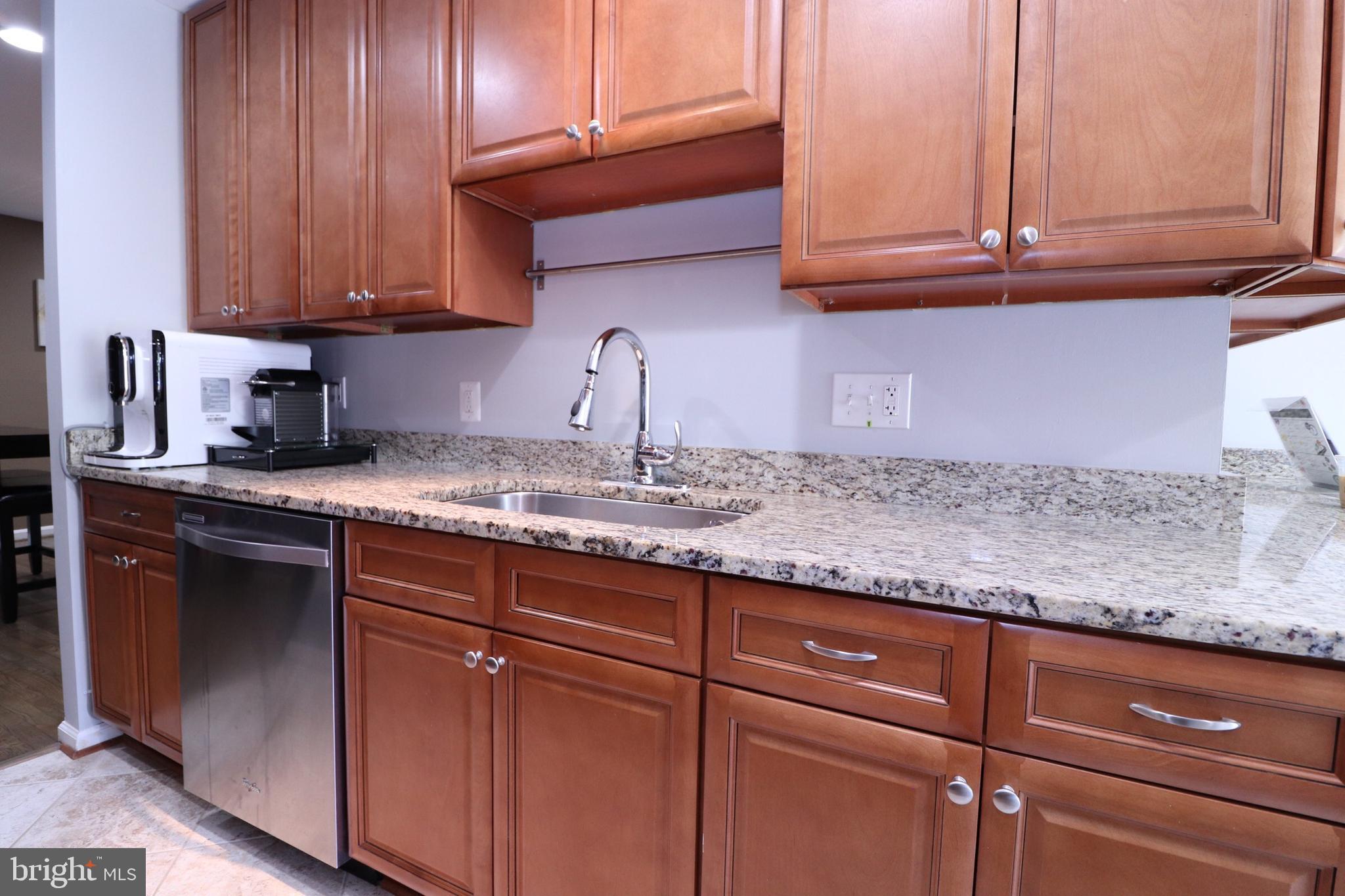 PINECREST HEIGHTS - Residential