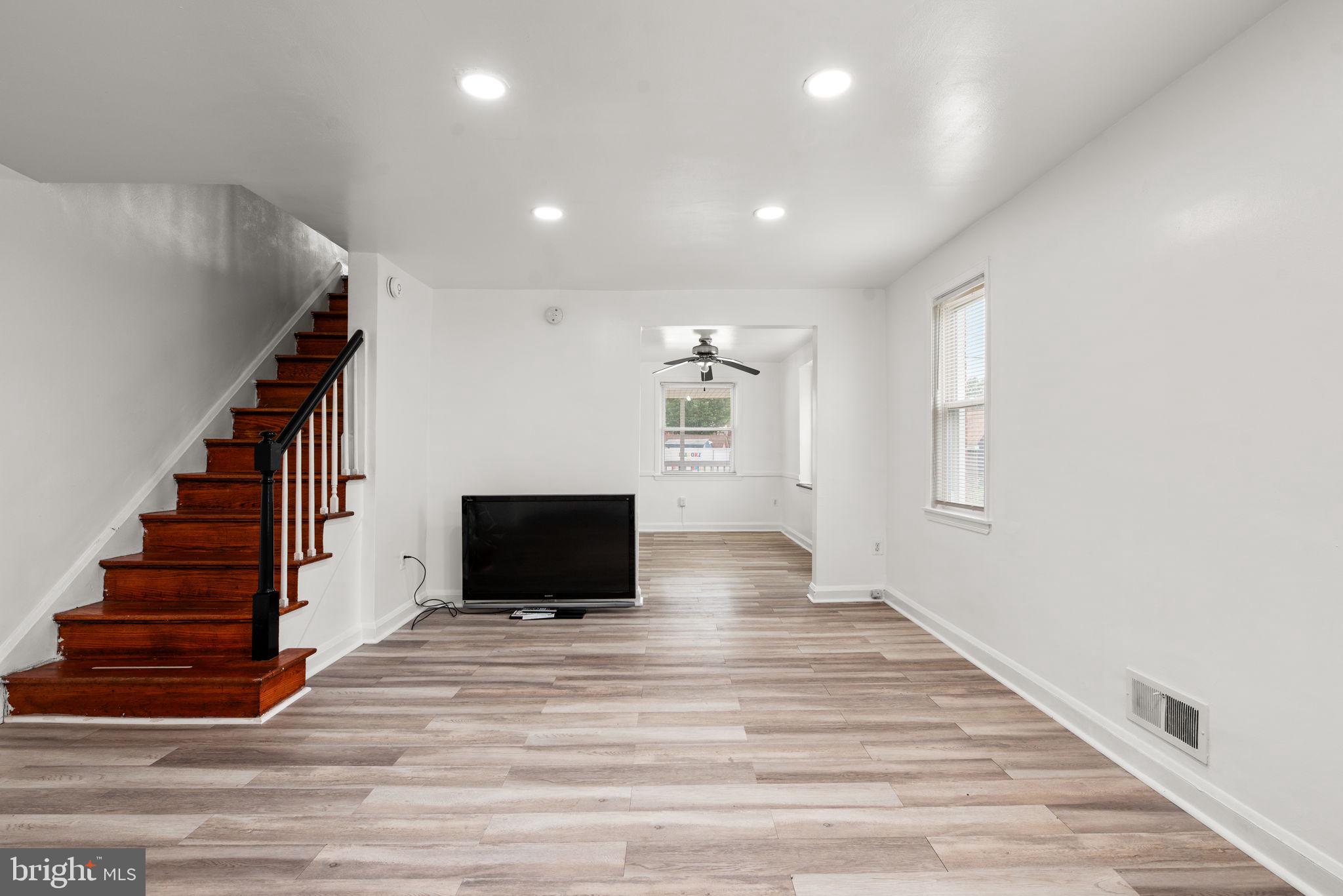 8161 KAVANAGH ROAD