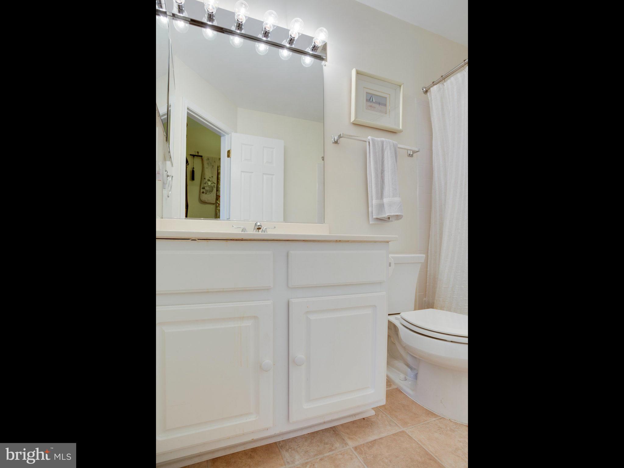 KINGSTOWNE - Residential