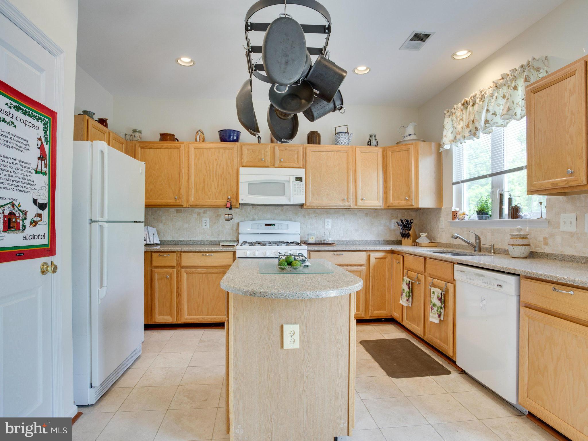 KINGSTOWNE - Residential