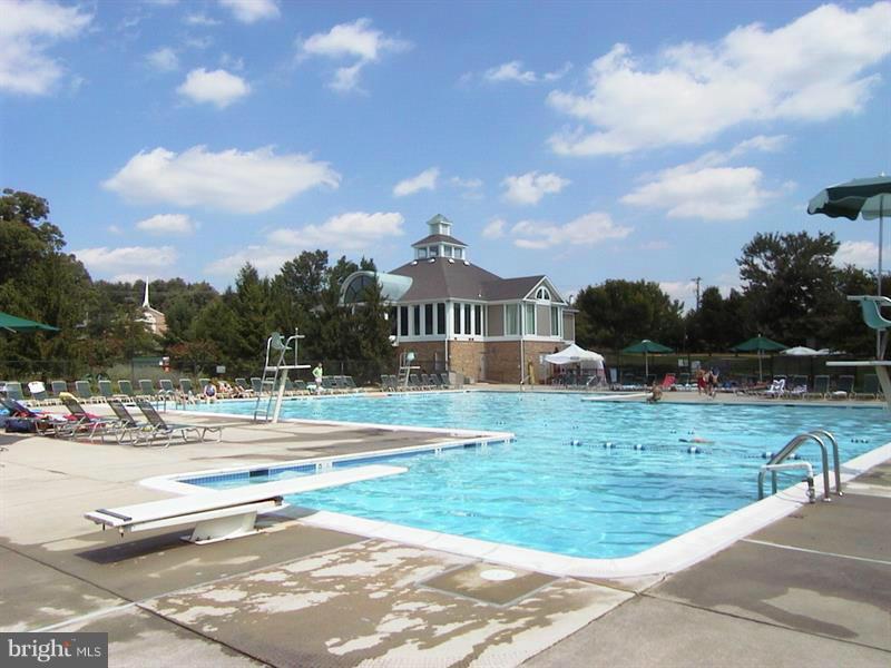 KINGSTOWNE - Residential