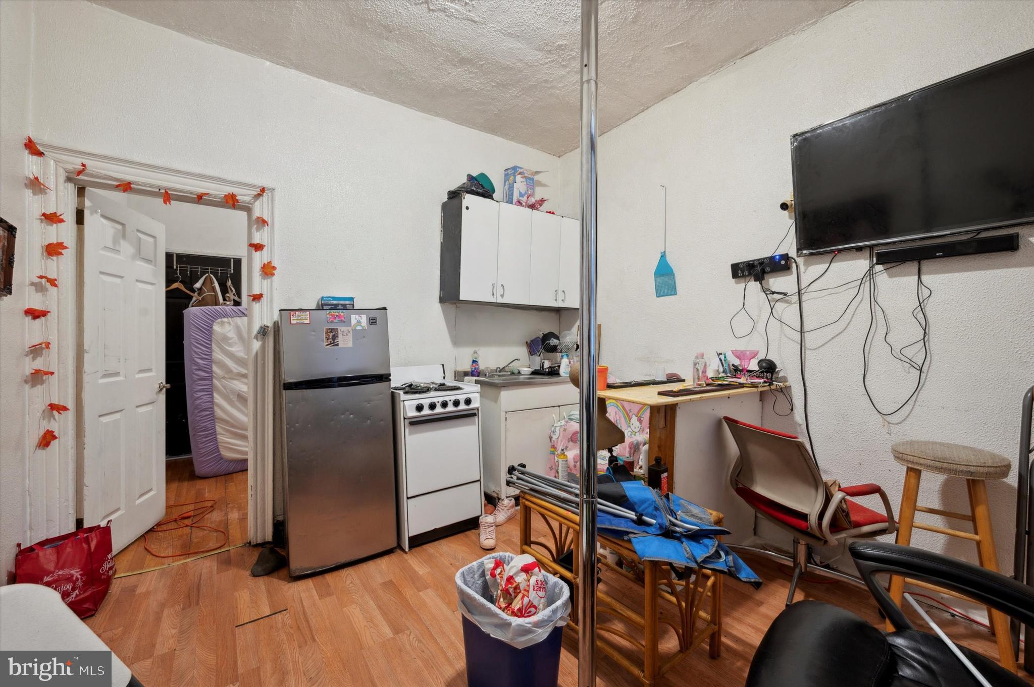 COBBS CREEK - Residential Income