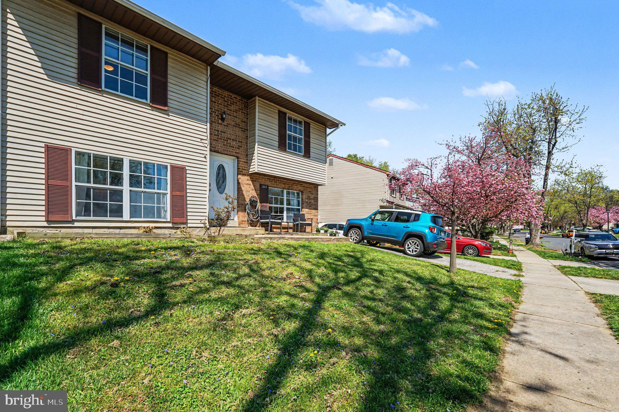 REVELL DOWNS - Residential