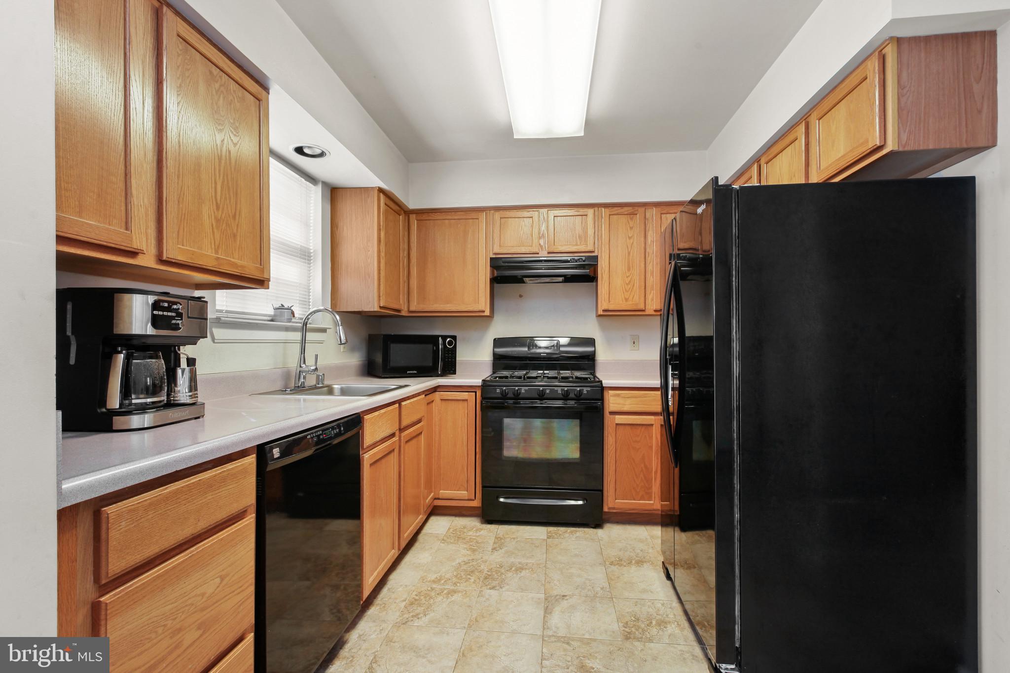 GOLDENWOOD - Residential