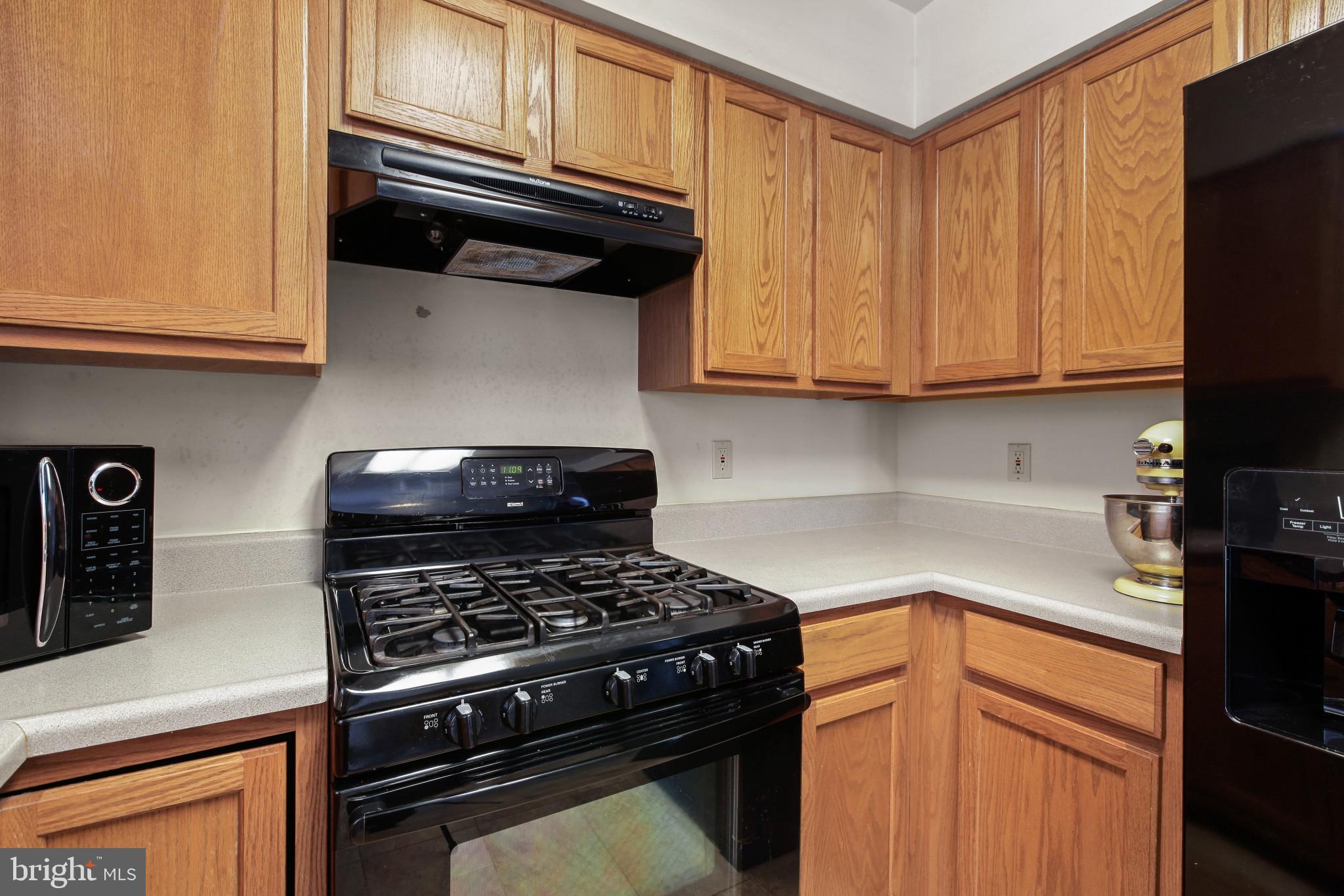 GOLDENWOOD - Residential